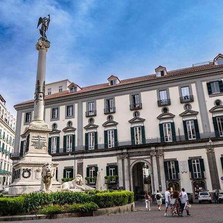 Napoli Centro Chiaia Apartment Exterior foto