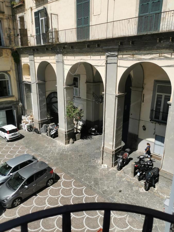 Napoli Centro Chiaia Apartment Exterior foto